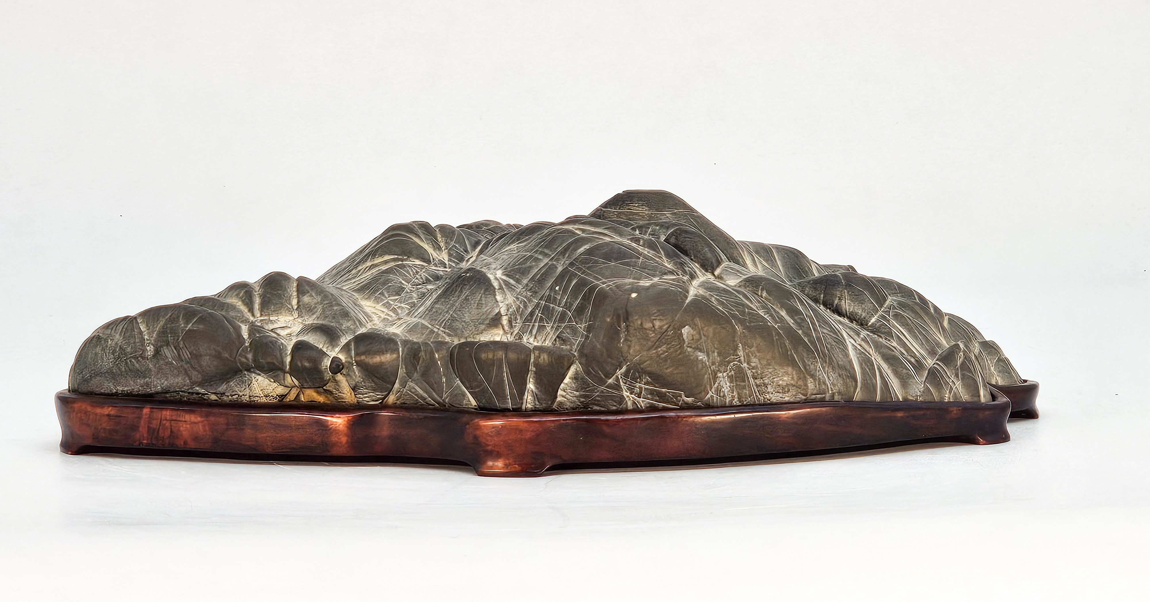 Suiseki aus den Apuanischen Alpen inkl. Daiza 25x12x6cm